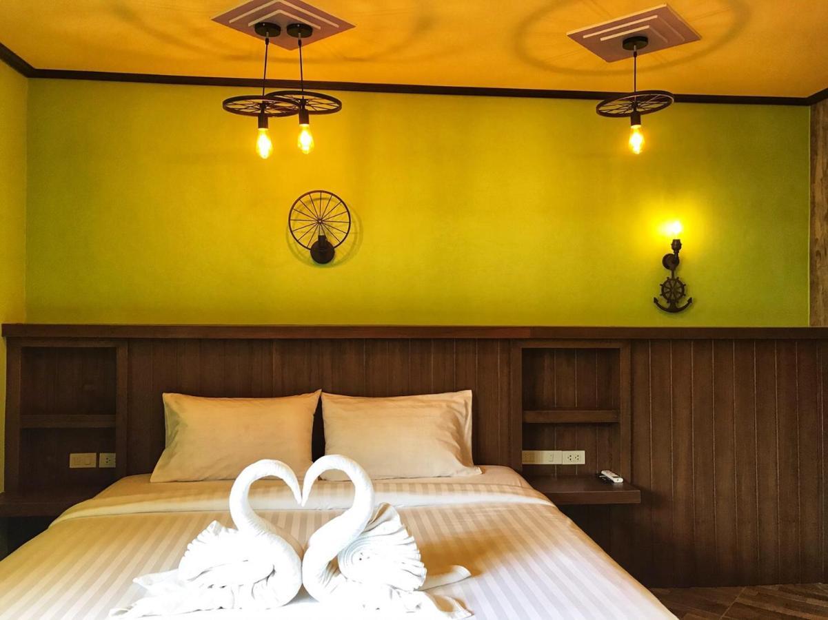 Mangrove House Lanta Old Town Hotel Ko Lanta Exterior foto