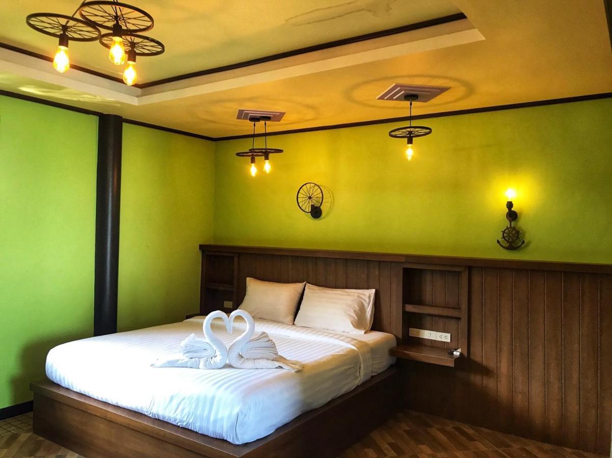 Mangrove House Lanta Old Town Hotel Ko Lanta Exterior foto