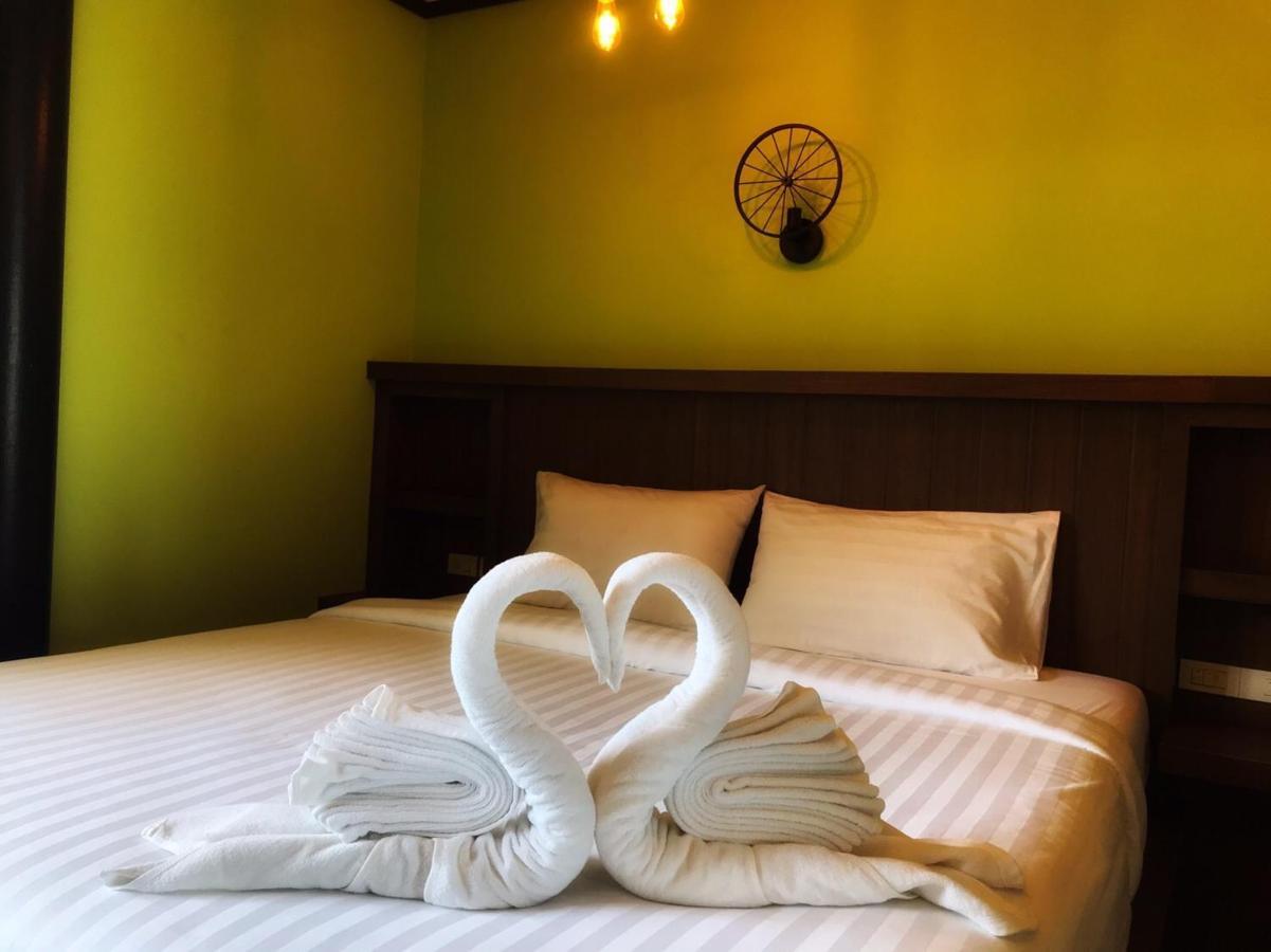 Mangrove House Lanta Old Town Hotel Ko Lanta Exterior foto