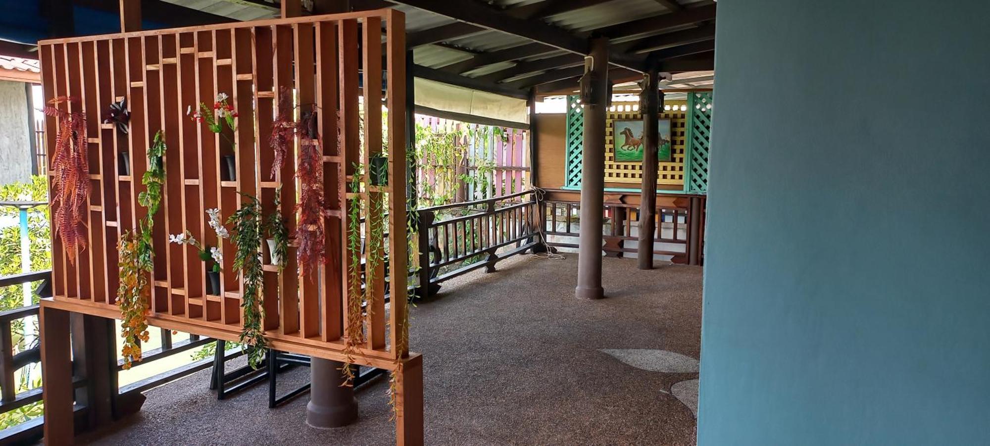 Mangrove House Lanta Old Town Hotel Ko Lanta Exterior foto
